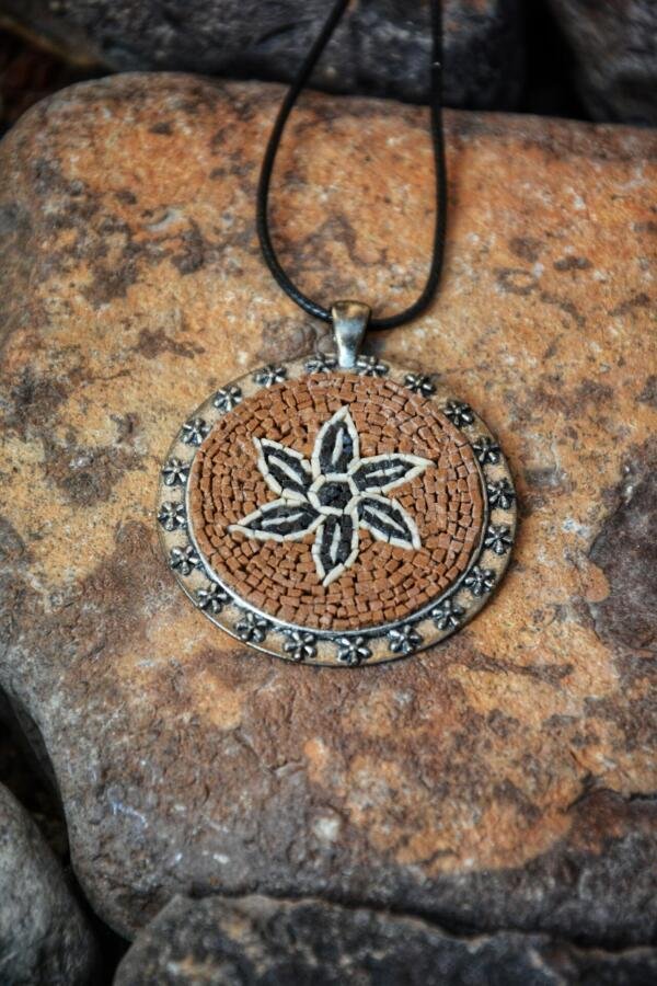 Flower Mosaic Necklace